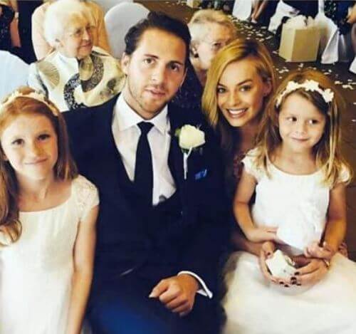 Doug Robbie daughter Margot Robbie intimate wedding.